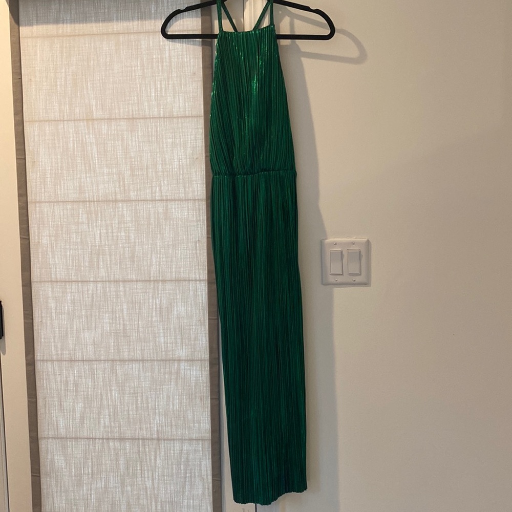 House of Harlow green dress